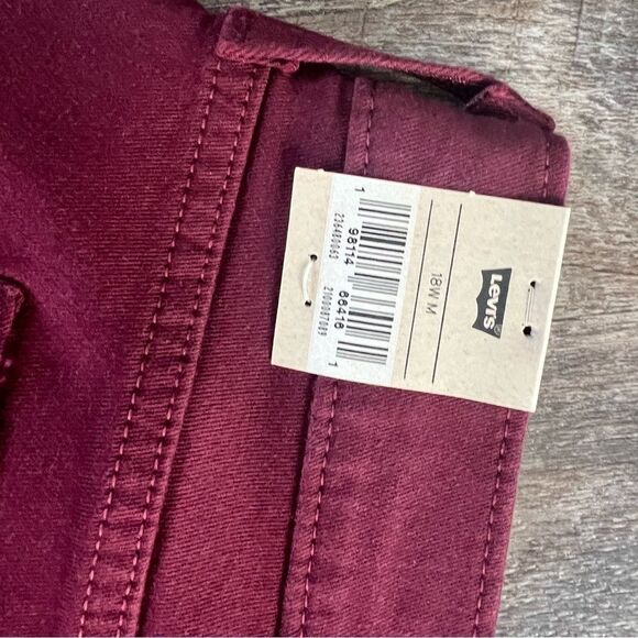 Levi's Plus Classic Straight Jeans Windsor Wine- Size 18W - Picture 11 of 12